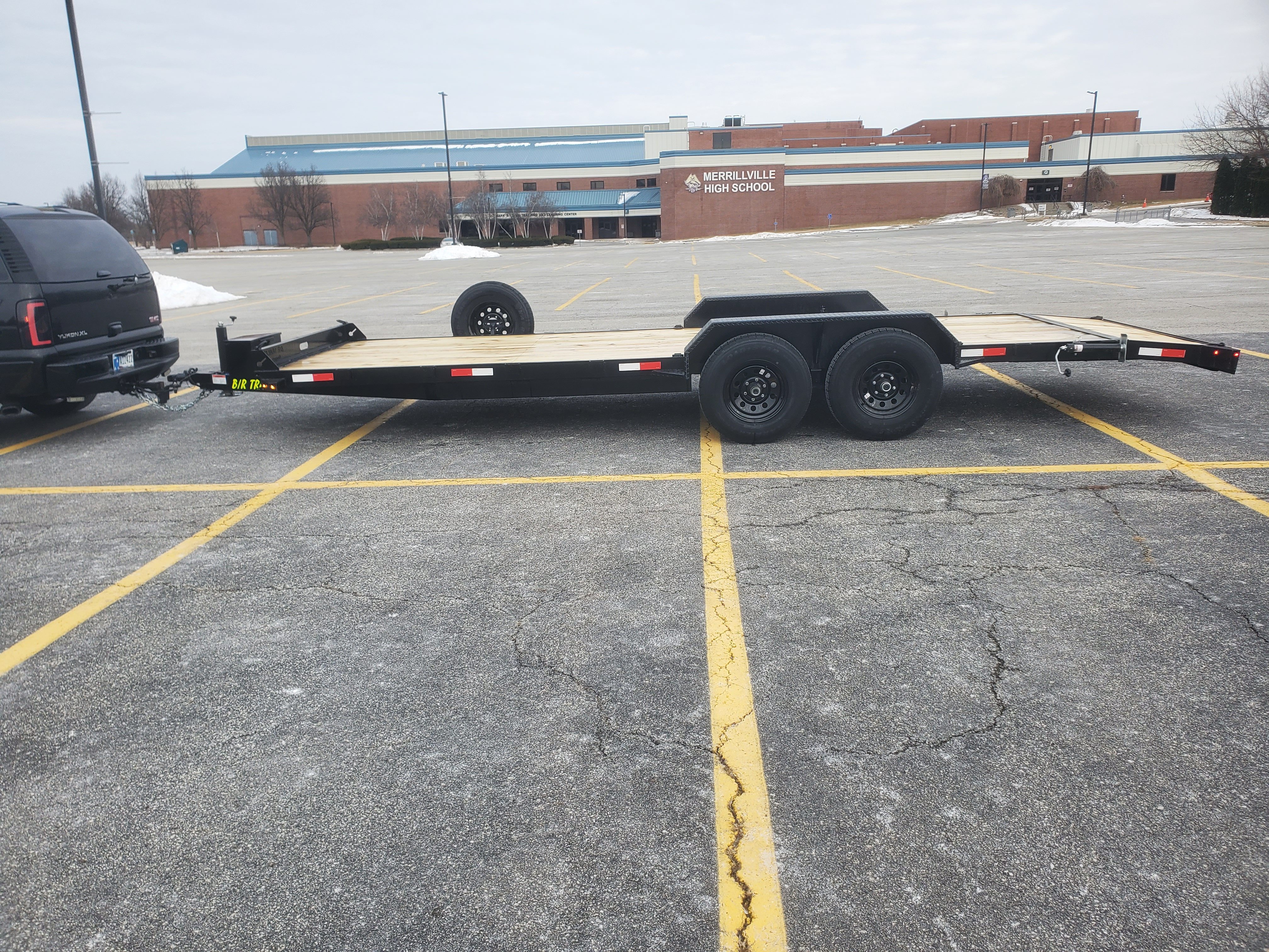 22 foot car hauler flatbed trailer side view